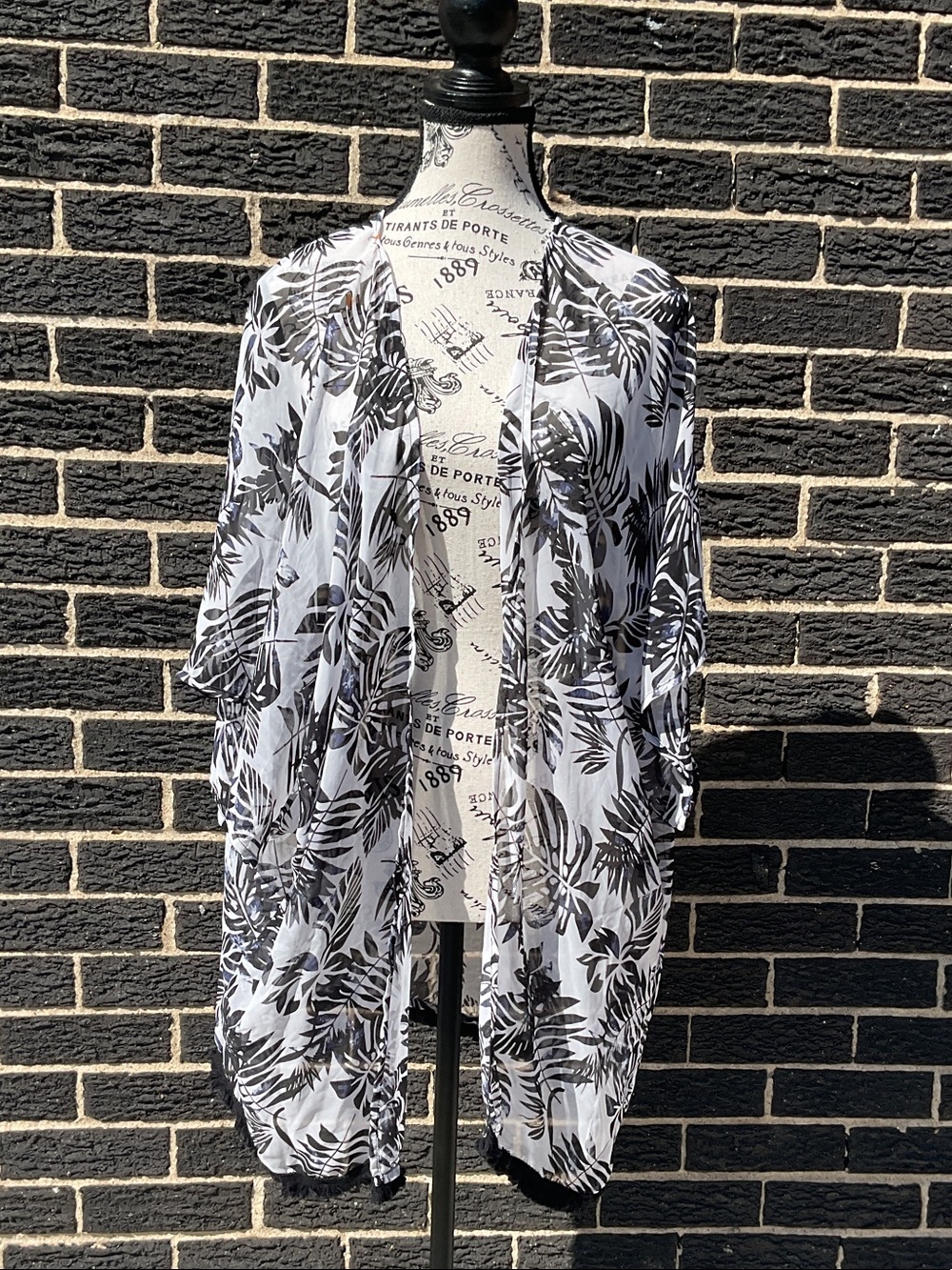 west loop White Kimono Tunic with Black Leaf Print, One Size